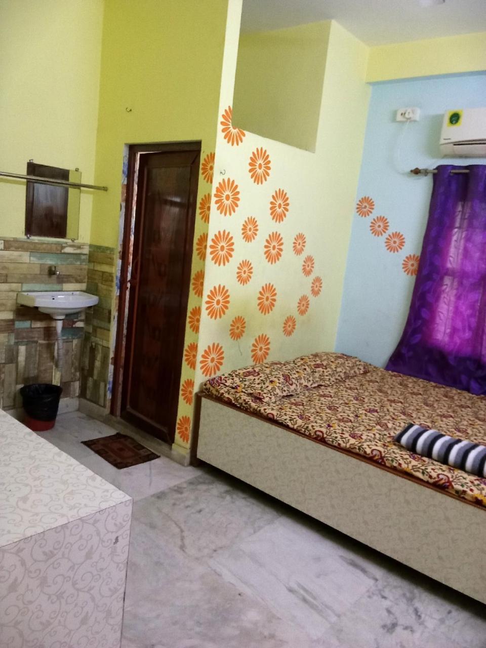 Amar Priya Guest House Kalkutta Exterior foto